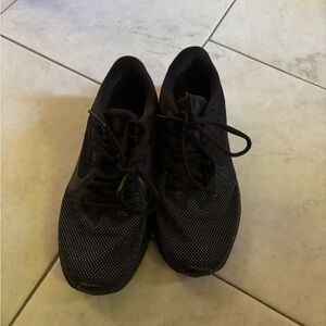 Nike Black Athletic Shoes